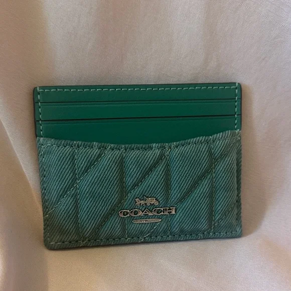 Coach Slim ID Card Case w/Quilting - Picture 1 of 3